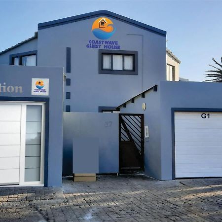 Coastwave Guest House Walvis Bay Bagian luar foto