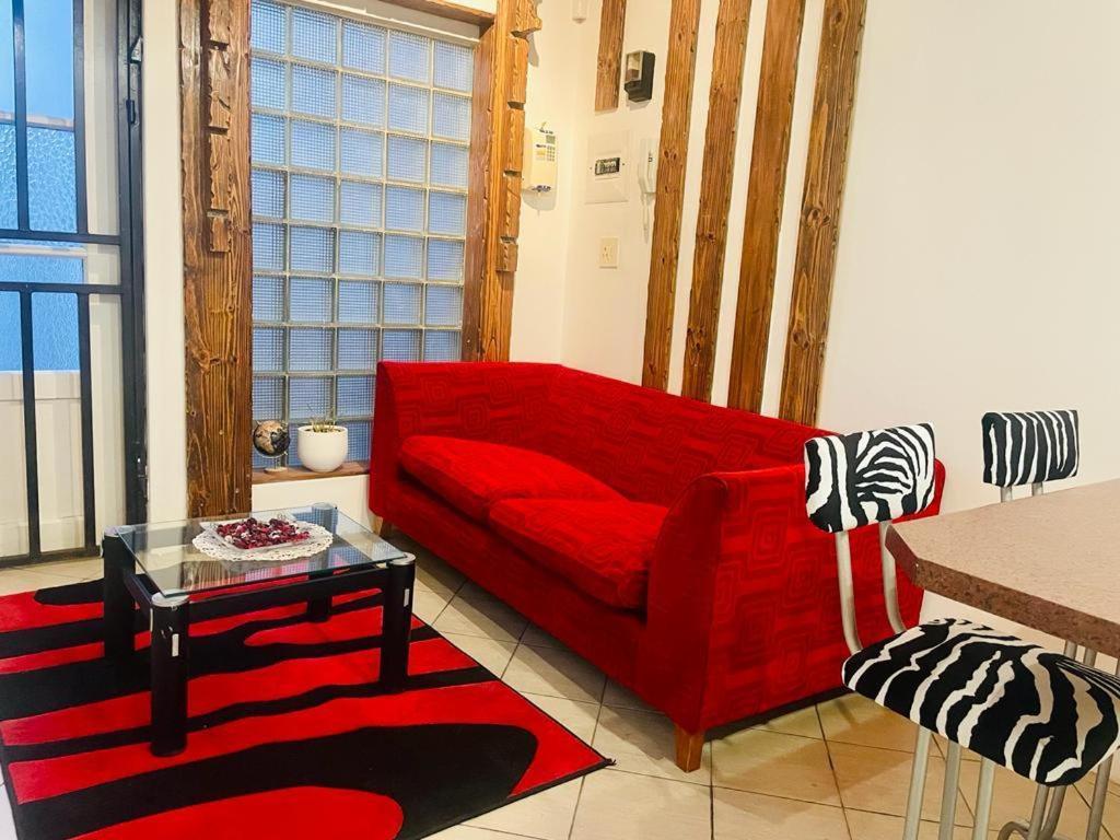 Coastwave Guest House Walvis Bay Bagian luar foto