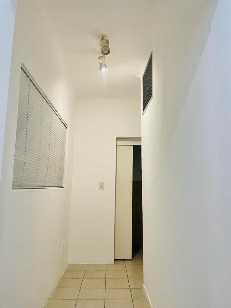 Coastwave Guest House Walvis Bay Bagian luar foto