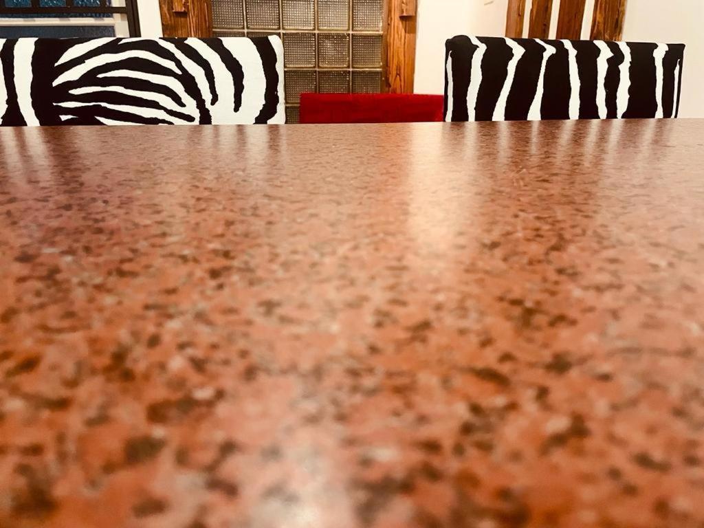 Coastwave Guest House Walvis Bay Bagian luar foto