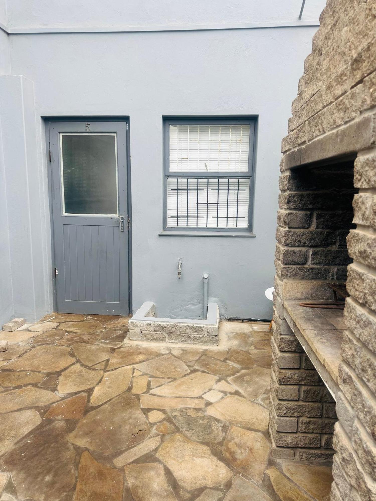 Coastwave Guest House Walvis Bay Bagian luar foto